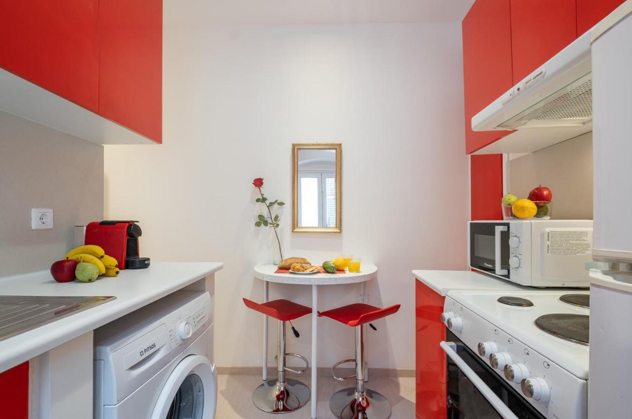Nadiona Suites Red & Cream Corfu  Extérieur photo